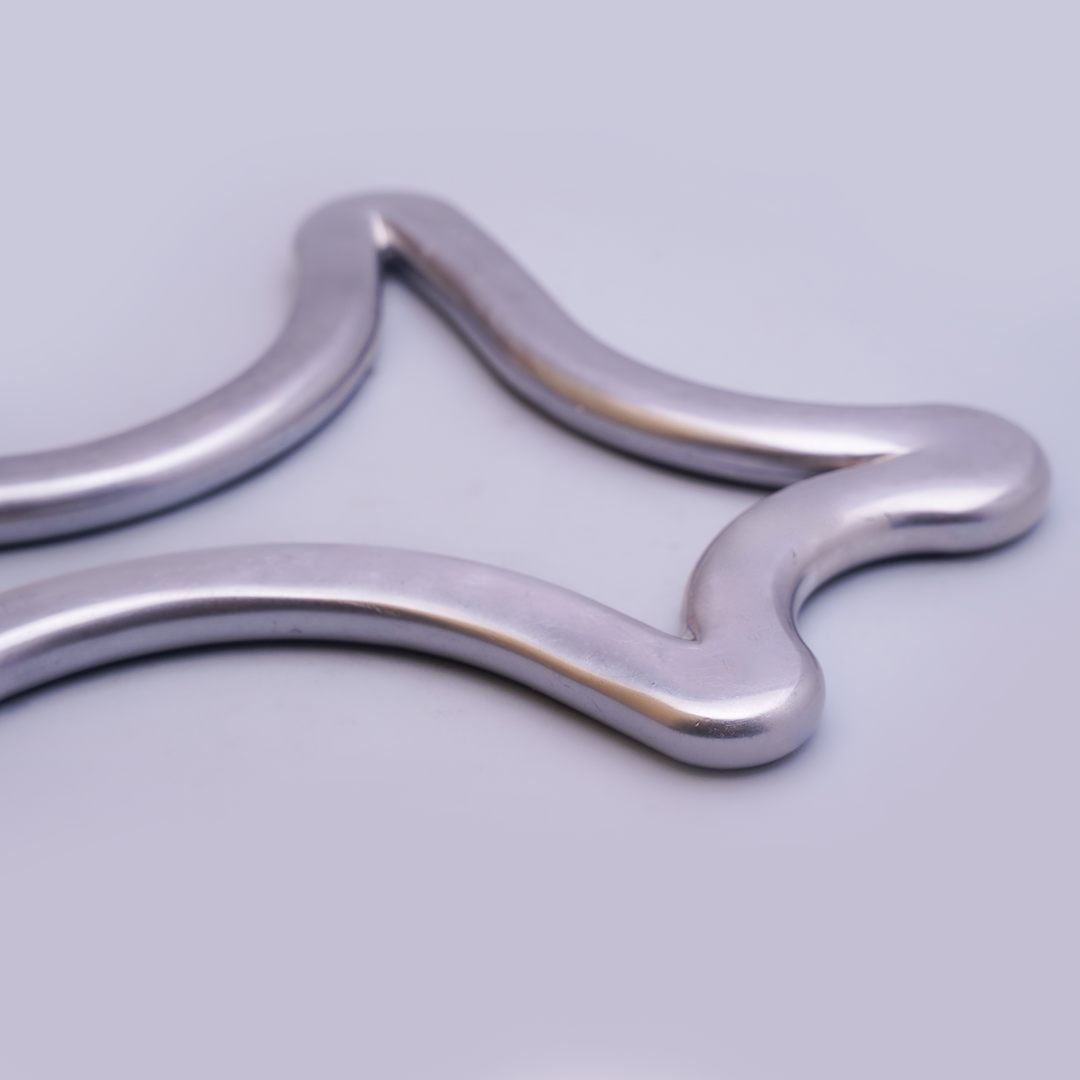 Tabla Metálica de Contorno Corporal en Forma F